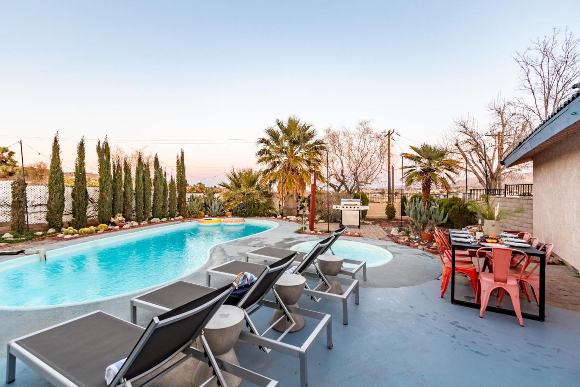 Archie By Avantstay Desert Retreat W Courtyard Edge Of Joshua Tree Yucca Valley Buitenkant foto